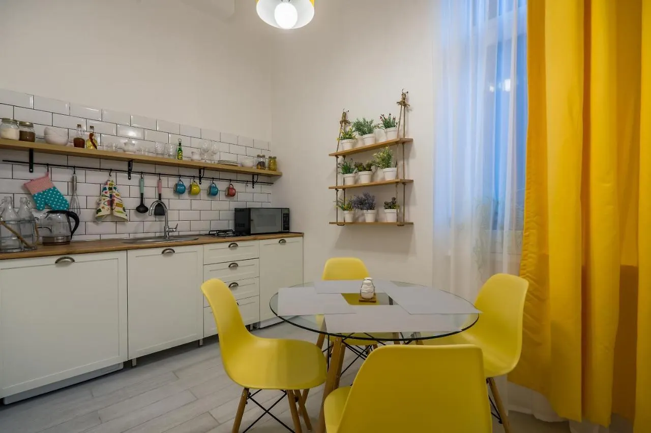 Irina'S Cozy Apartment In Old Тбилиси